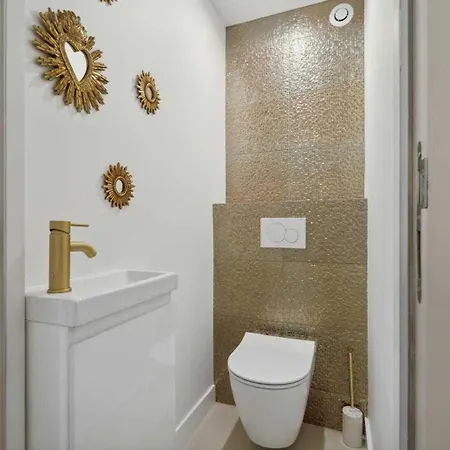 Chic 2br 4p Lices アパート *