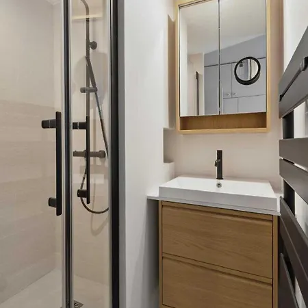 Chic 2br 4p Lices *