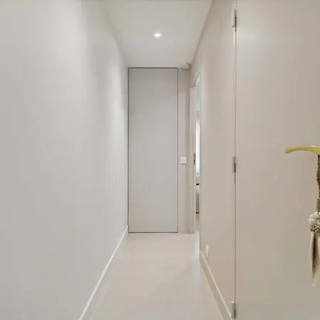 Chic 2br 4p Lices サントロペ