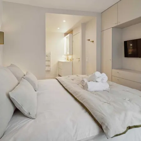 Chic 2br 4p Lices